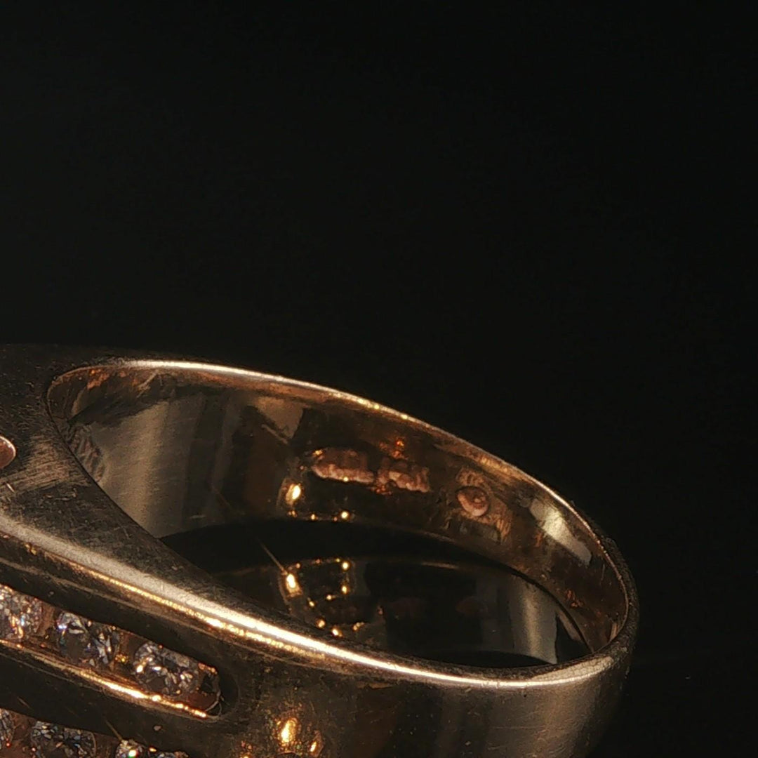 14k Yellow Gold and 1.50cttw Diamond Men's Ring Size 10.25