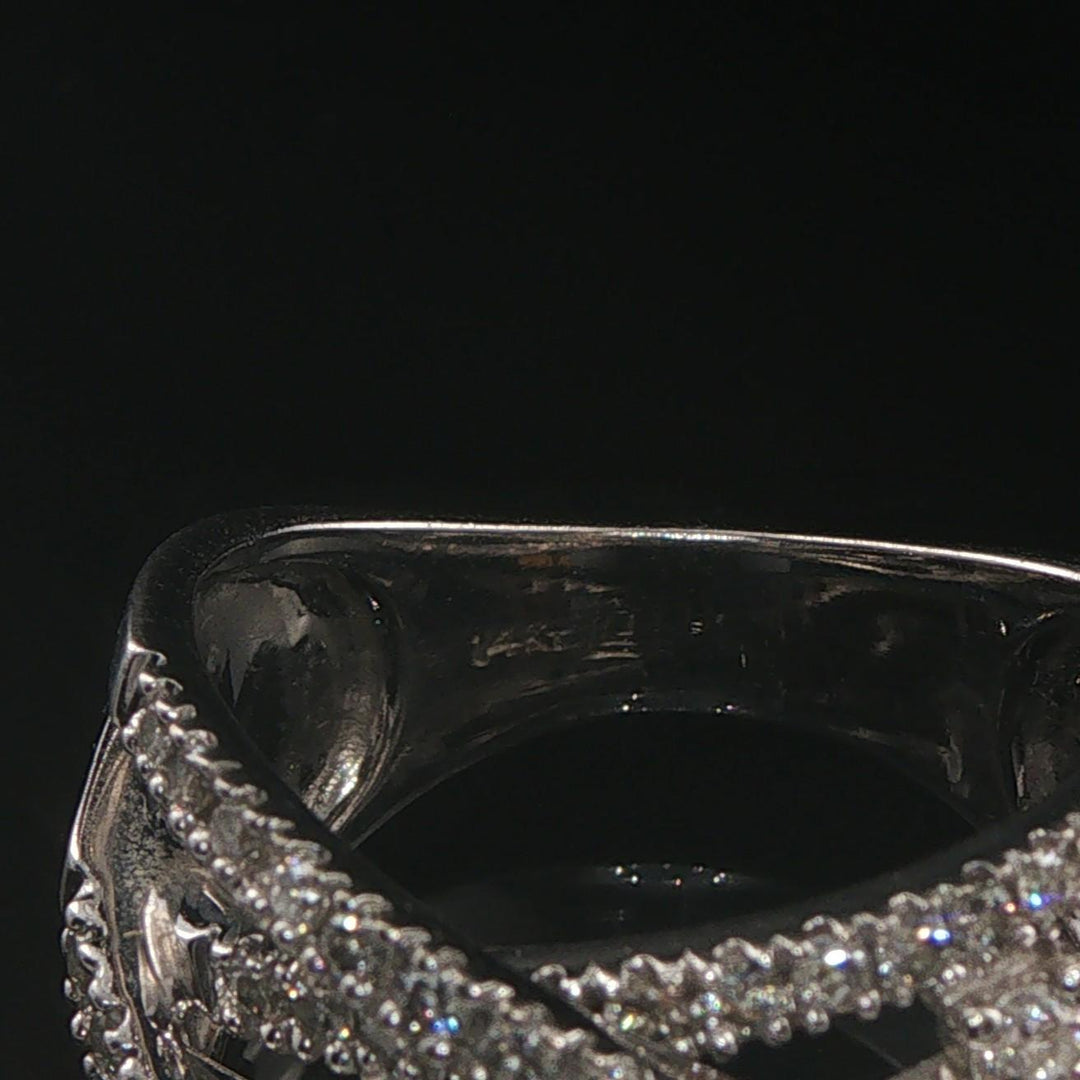 14k White Gold and 0.85cttw Diamond Crossover Band Ring Size 7.25