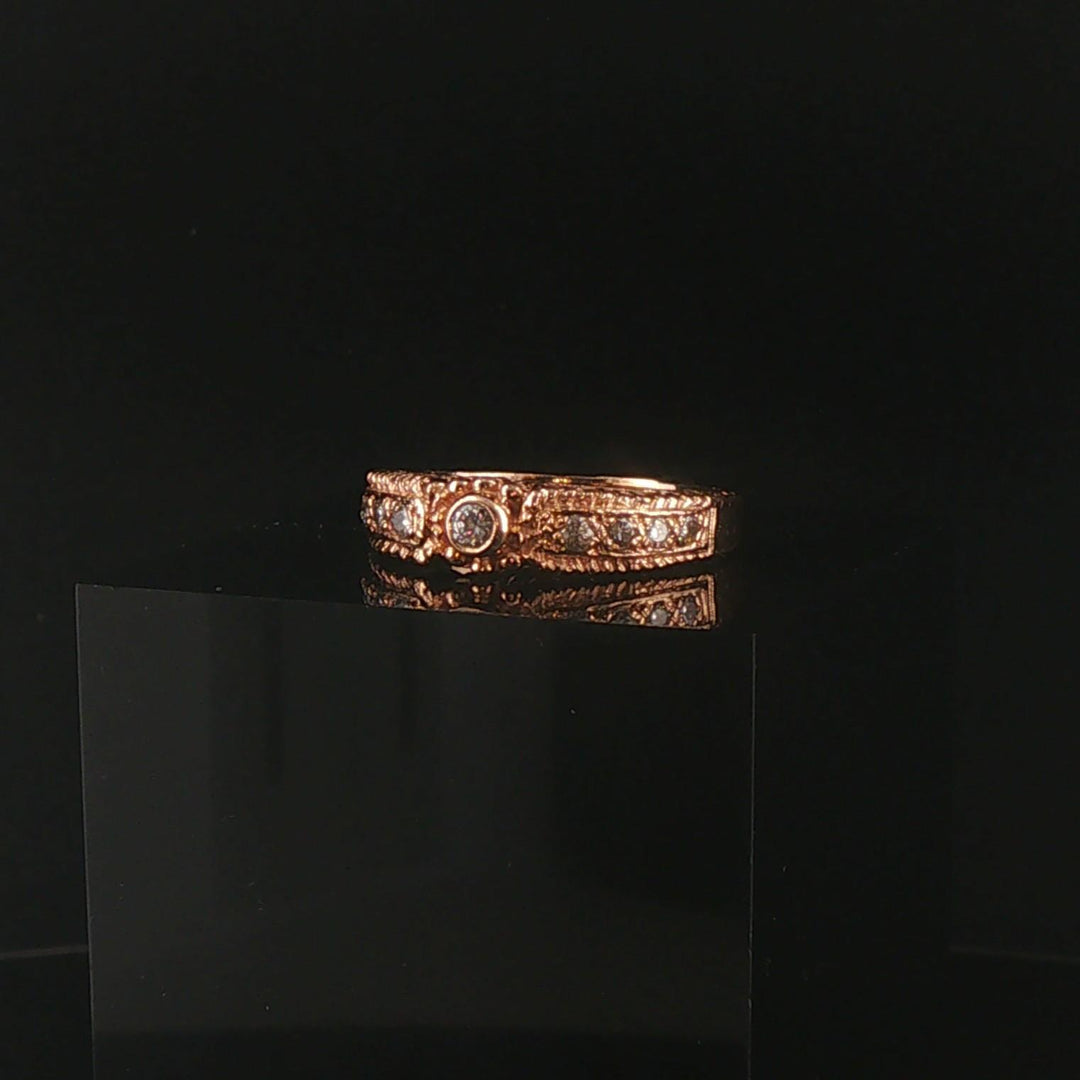 14k Rose Gold and 0.25cttw  Diamond Vintage Band Ring Size 8