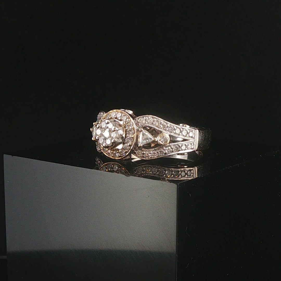 18k White and Yellow Gold 1cttw Diamond Vintage Ring Size 7.25