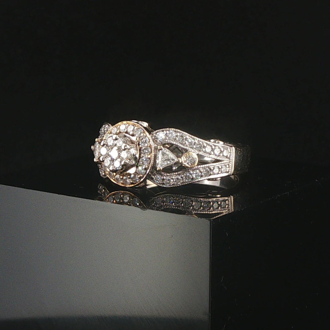 18k White and Yellow Gold 1cttw Diamond Vintage Ring Size 7.25