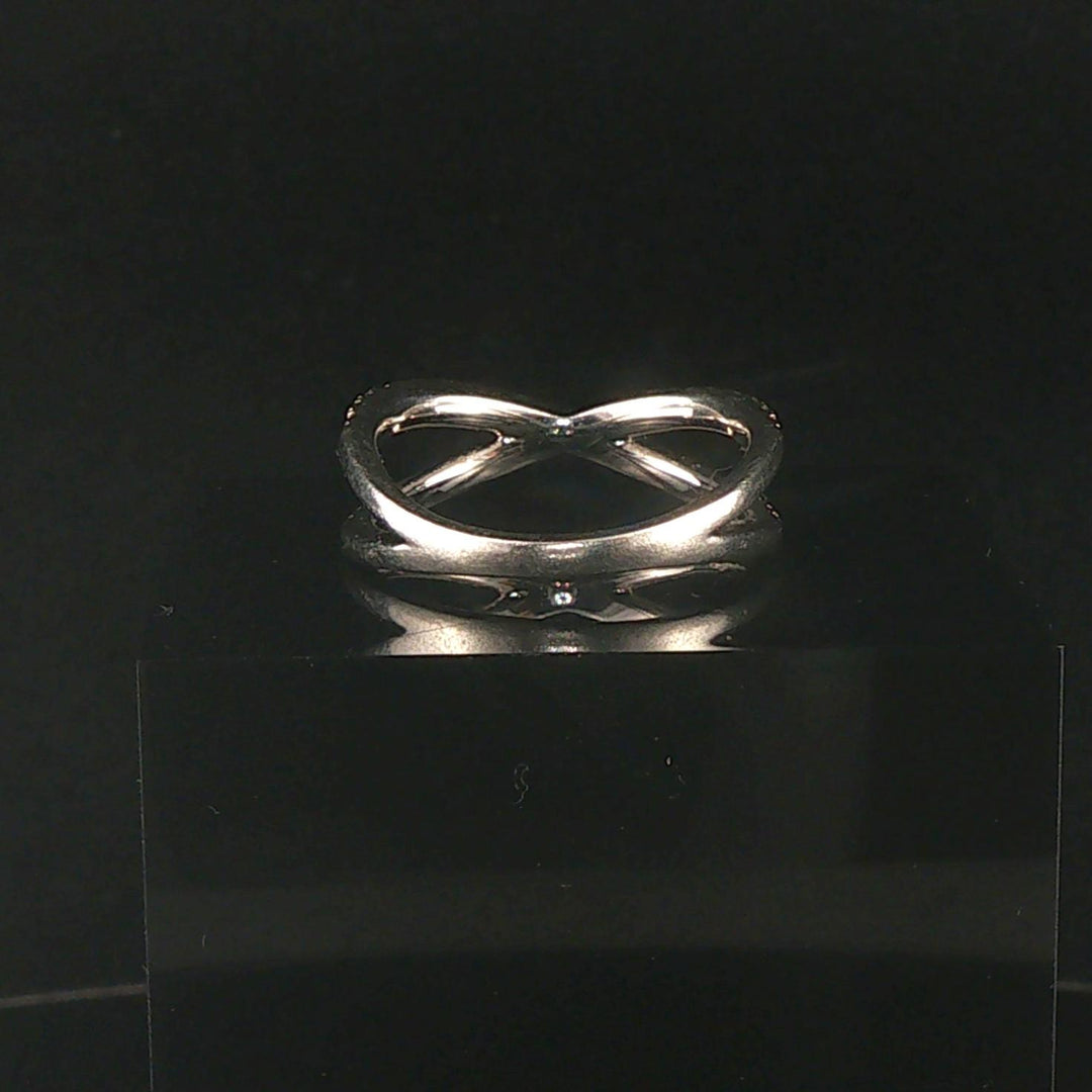 Platinum 950 and 0.50cttw Diamond Crossover Band Ring Size 7.5