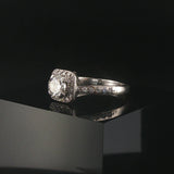 Platinum and 0.90ct Center Diamond Vintage Ring Size 8.5