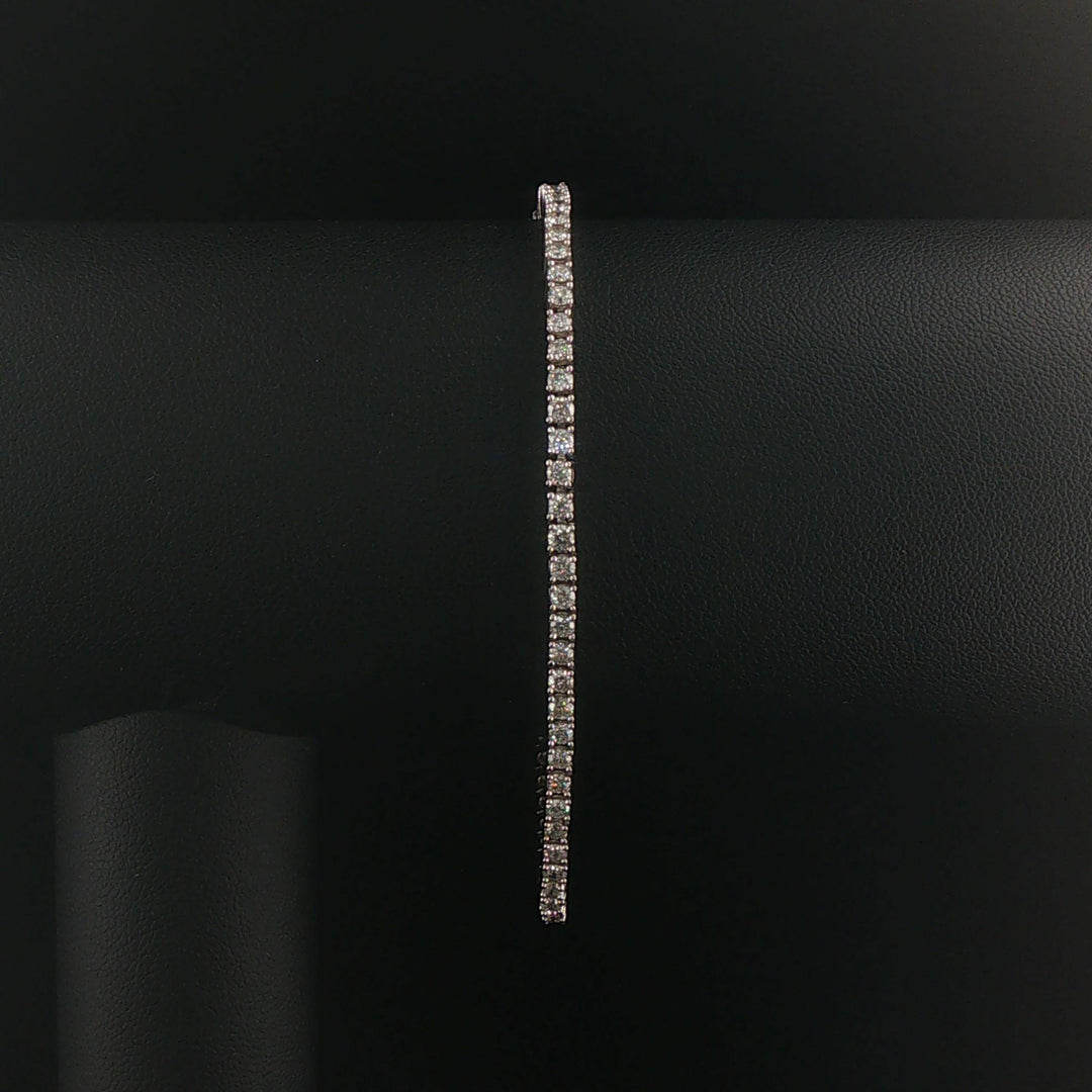 14k White Gold and 2.75cttw Diamond Tennis Bracelet 7.5"