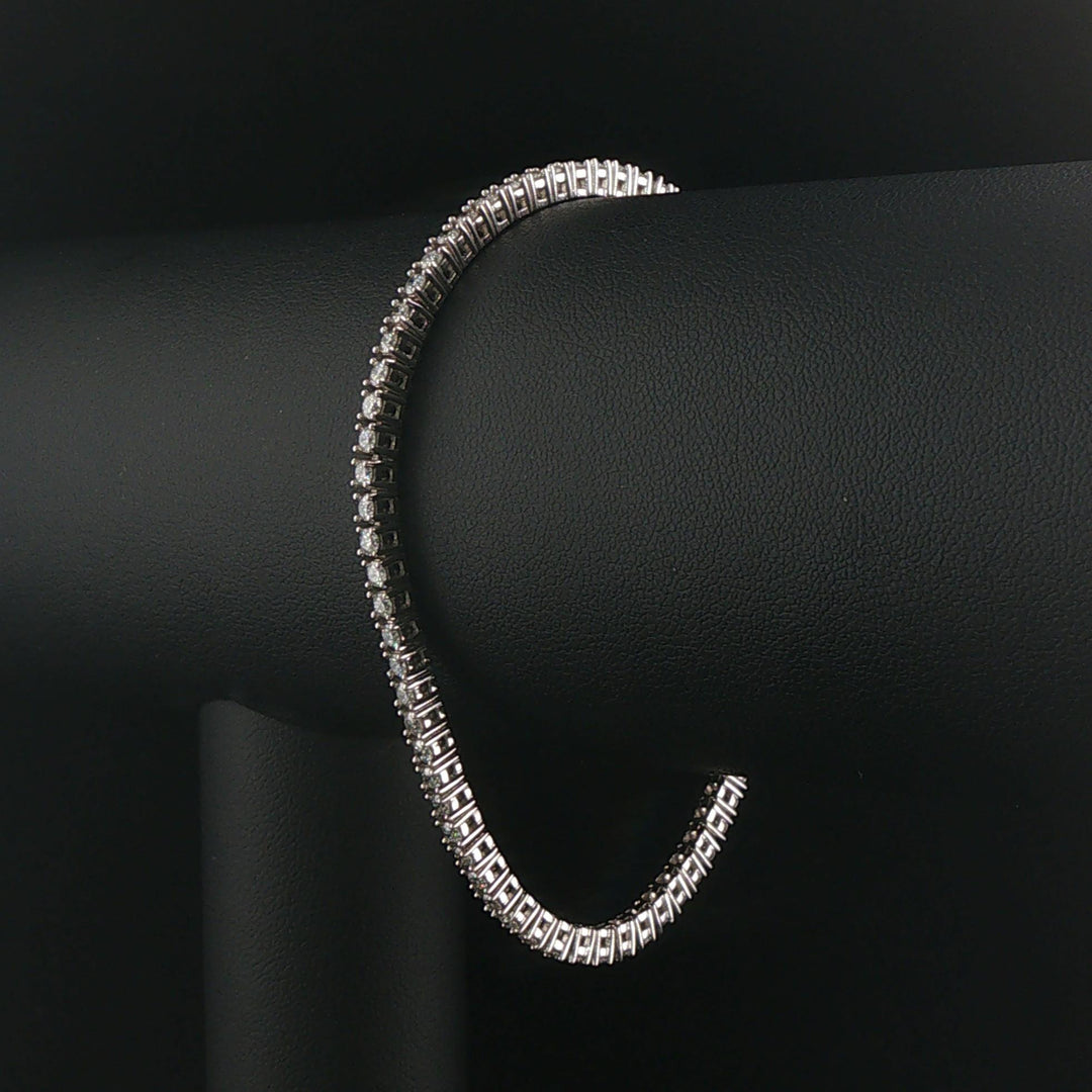 14k White Gold and 2.75cttw Diamond Tennis Bracelet 7.5"