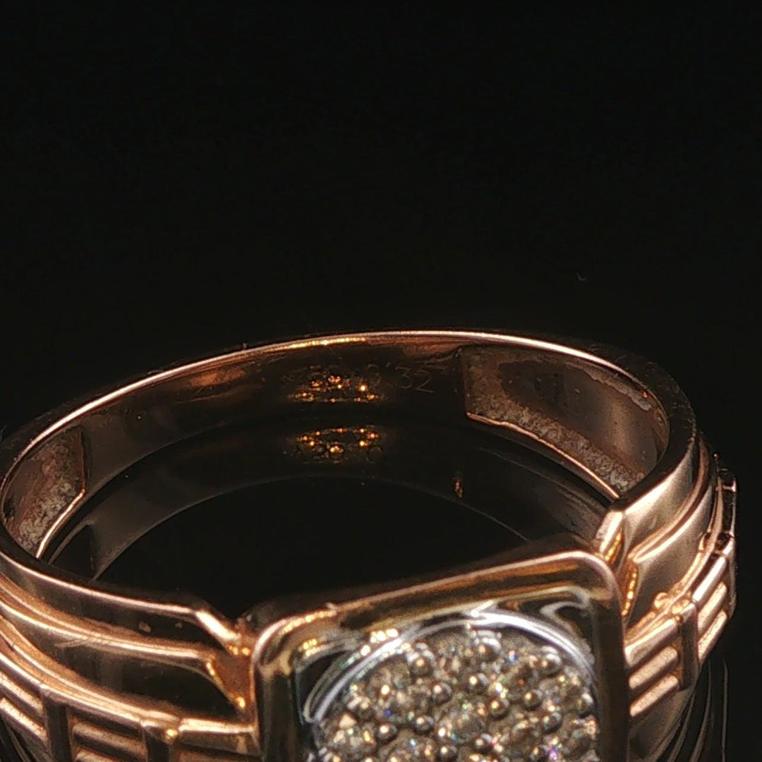 18k Rose Gold and 0.32cttw Diamond Vintage Men's Ring Size 9.5