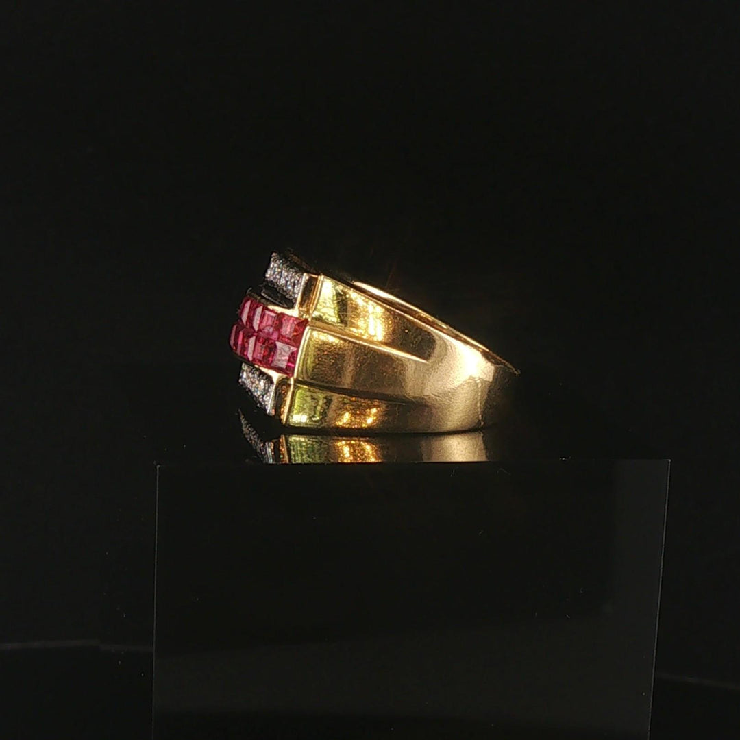 18k Yellow Gold Ruby and 0.50cttw Diamond Solid Ring Size 6.75