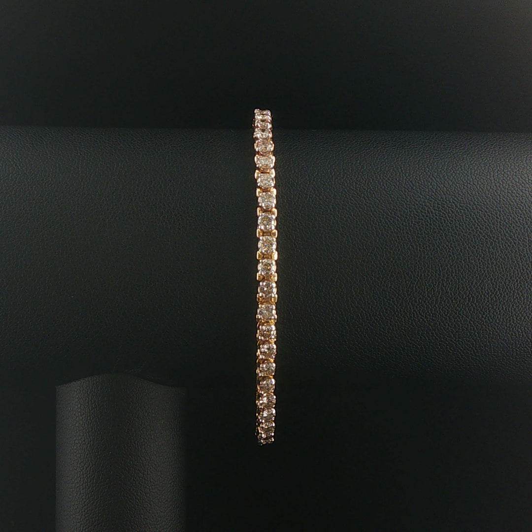 14k Yellow Gold and 4.5cttw Diamond Vintage Tennis Bracelet 7"