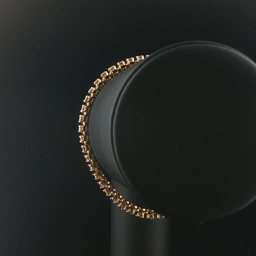 14k Yellow Gold and 4.5cttw Diamond Vintage Tennis Bracelet 7"