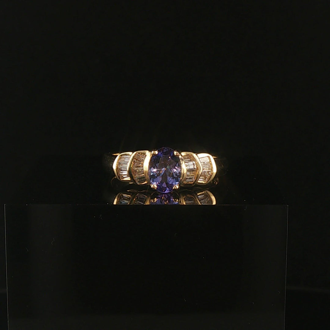 14k Yellow Gold Tanzanite and Baguette Diamond Ring Size 7