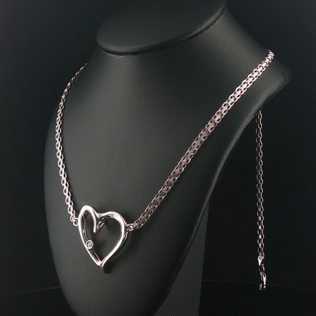 14k White Gold and Diamond Bismark Link Heart Pendant Necklace Italy 19"