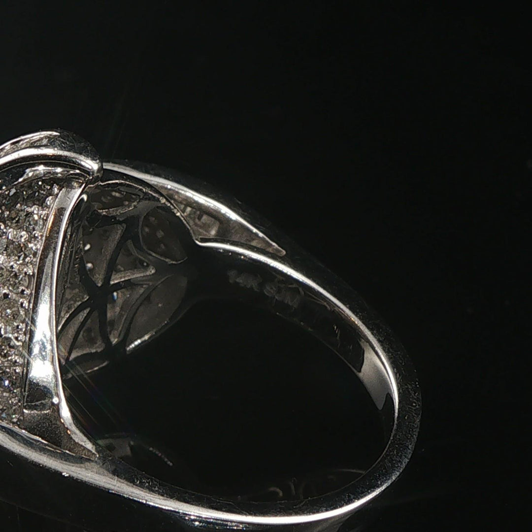 14k White Gold and 1.25cttw Round and Baguette Diamond Heart Ring Size 7