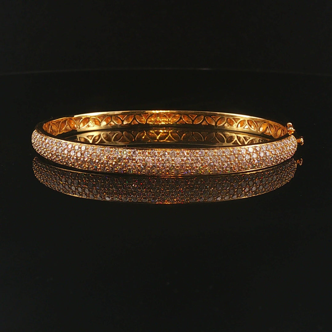 18k Yellow Gold 2.55cttw Pave Set Diamond Solid Heavy Bangle Bracelet 6.5"