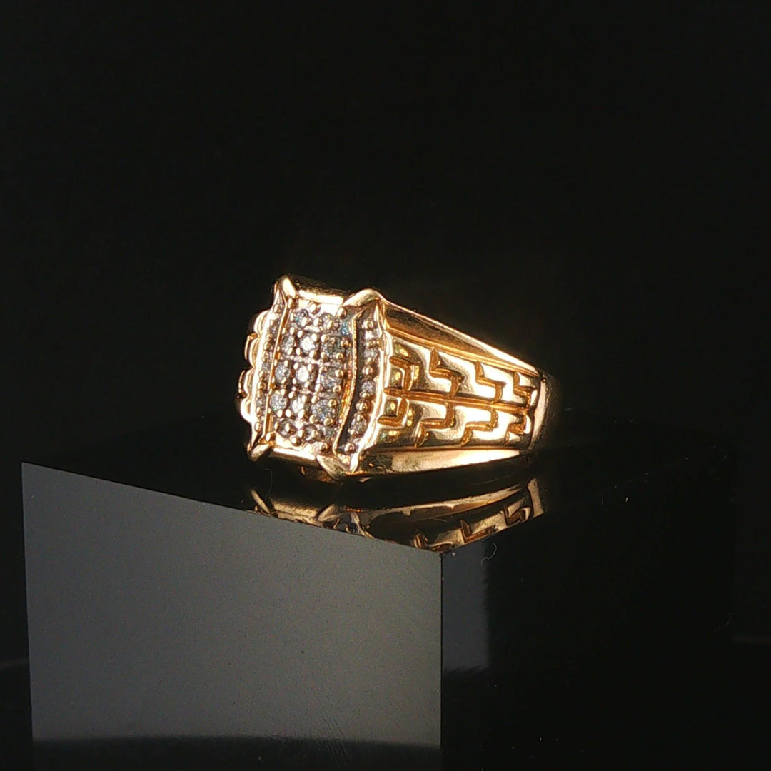 14k Yellow Gold and Diamond 7g Men's Fancy Ring Size 10.25