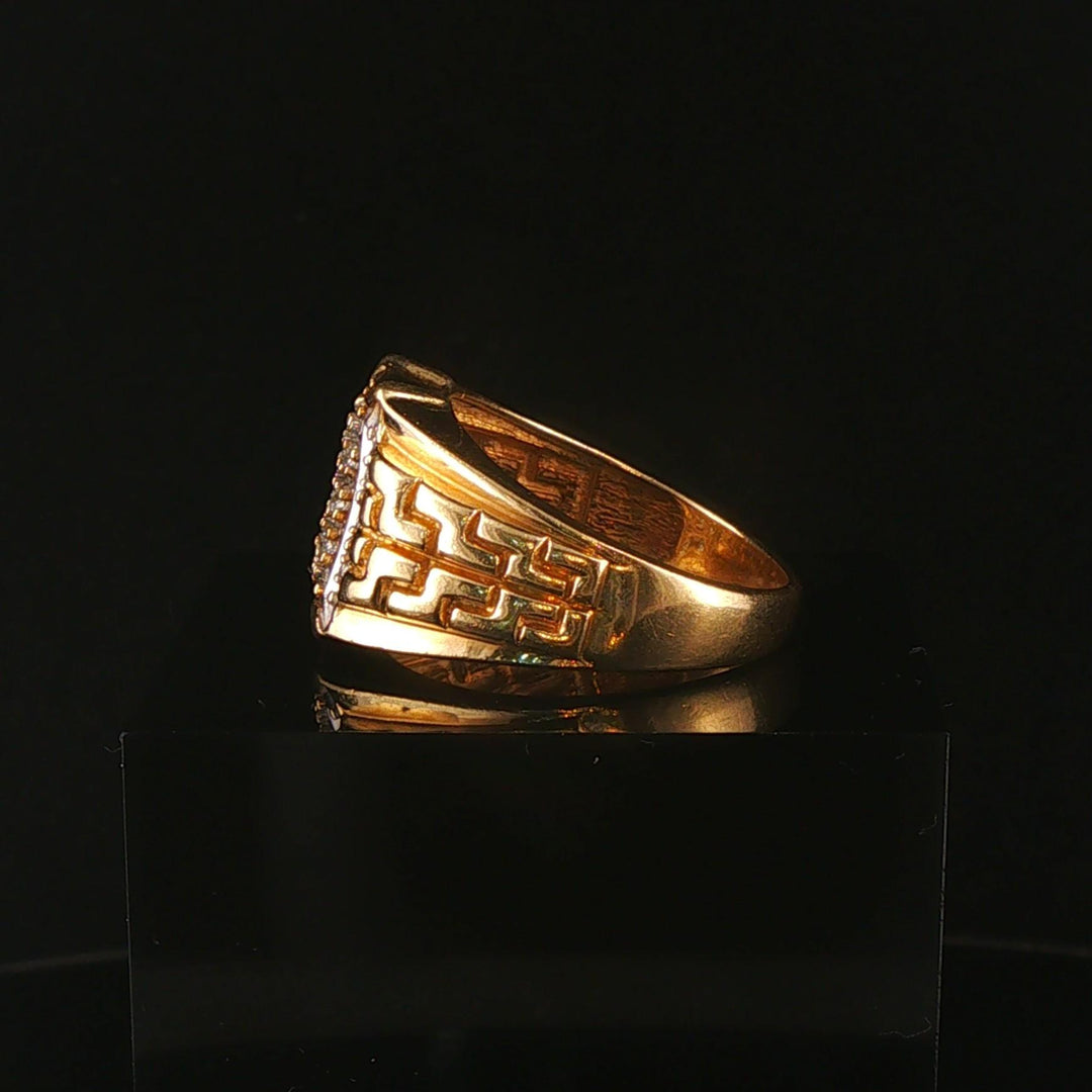 14k Yellow Gold and Diamond 7g Men's Fancy Ring Size 10.25