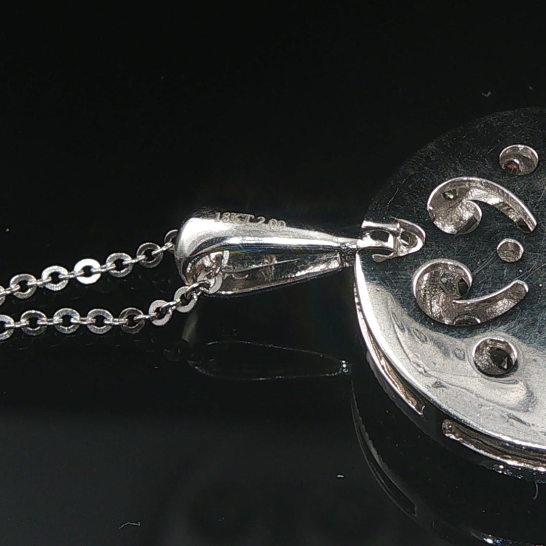 18k White Gold and 2cttw Diamond Circle Cluster Pendant Necklace 16"