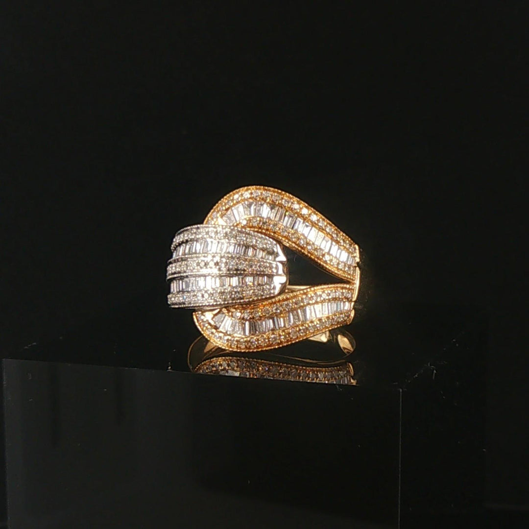 Effy 14k Yellow and White Gold 1cttw Diamond Interlocking Band Ring Size 7.25