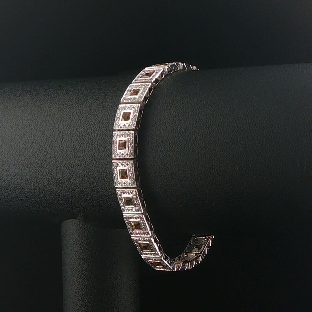 18k White Gold 2.25cttw Diamond and Citrine Square Link Bracelet 7"