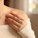 14k Yellow Gold and 1cttw Diamond Vintage Band Ring Size 7.5