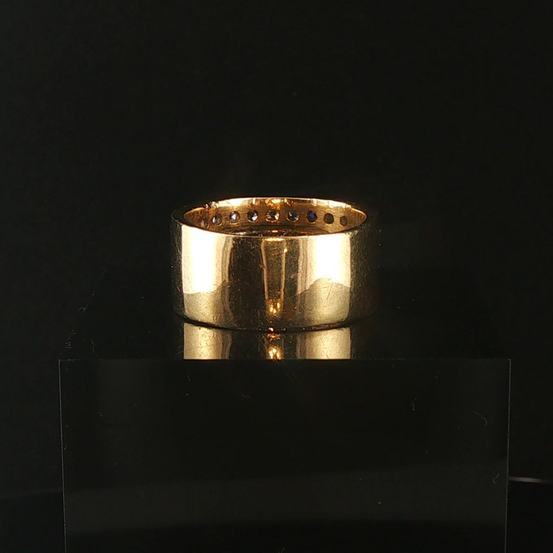 14k Yellow Gold and 1cttw Diamond Vintage Band Ring Size 7.5