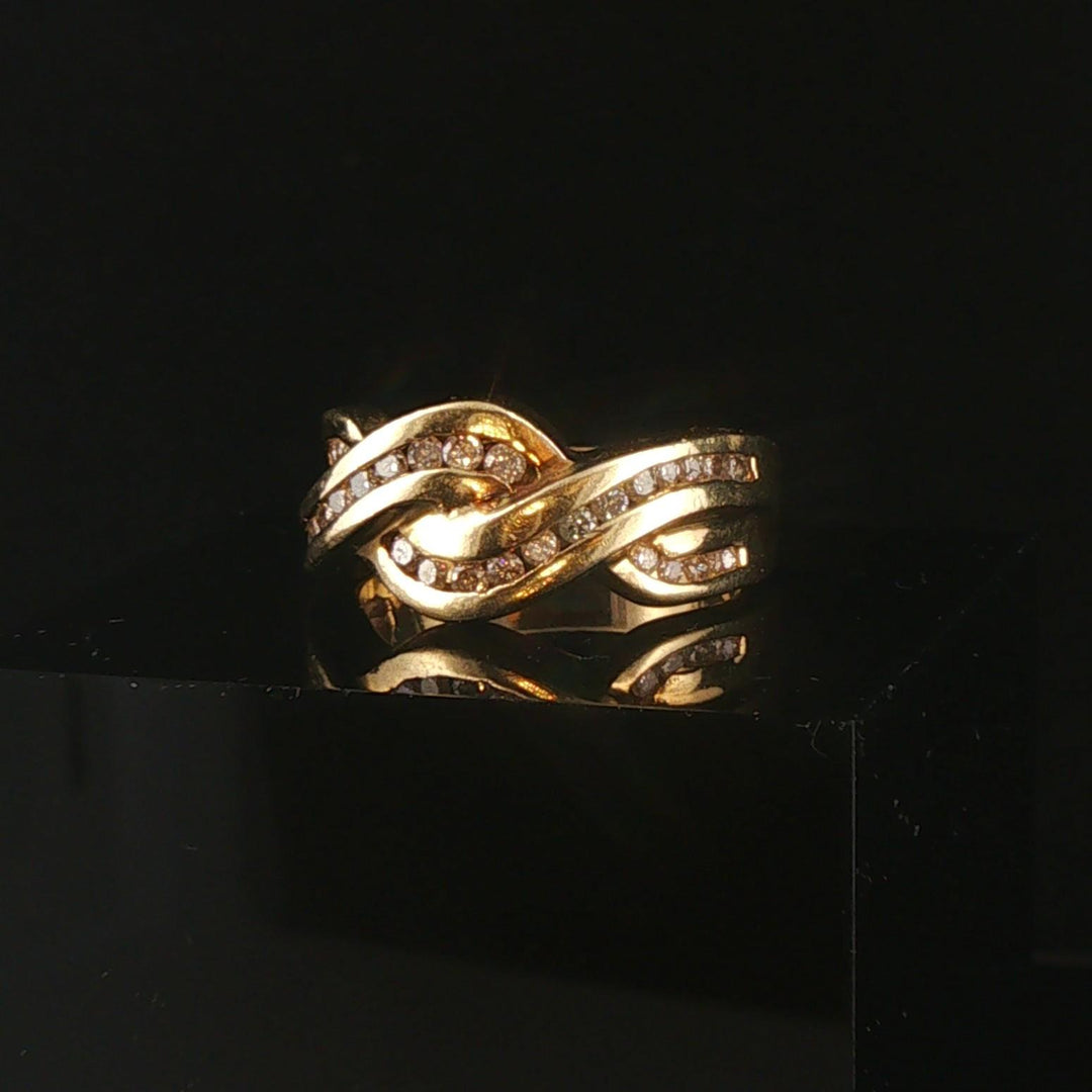 14k Yellow Gold and 0.50cttw Diamond Vintage Interwoven Band Ring Size 7.5