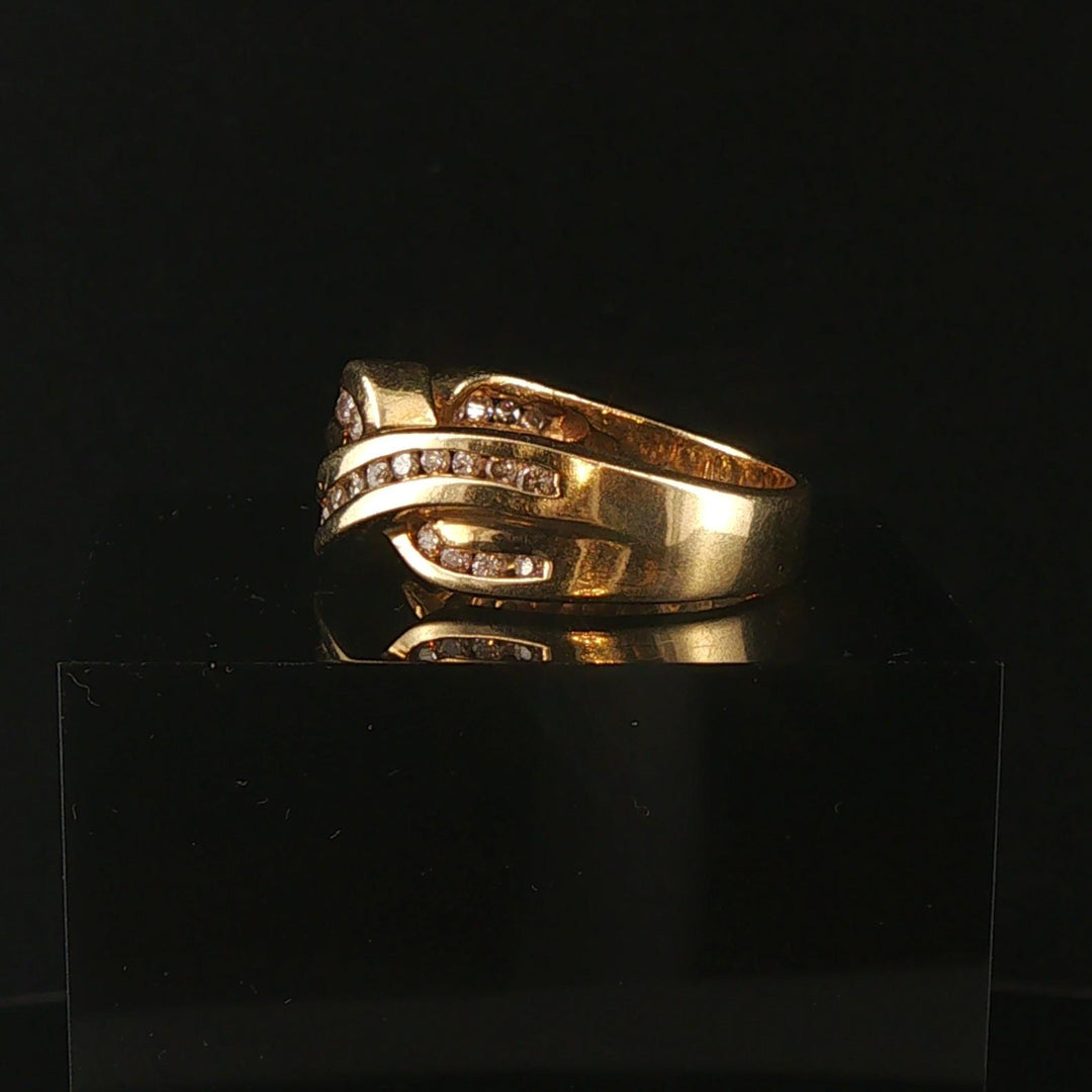 14k Yellow Gold and 0.50cttw Diamond Vintage Interwoven Band Ring Size 7.5