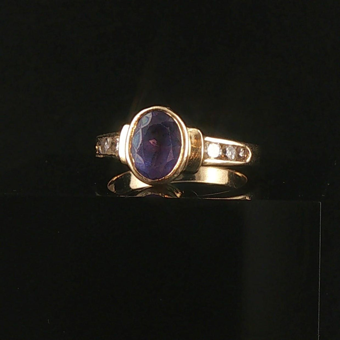 14k Yellow Gold Bezel Set Tanzanite and Diamond Vintage Ring Size 7