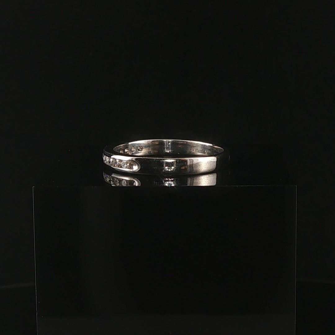 14k White Gold and 0.20cttw Diamond 3mm Half Eternity Band Ring Size 8.25