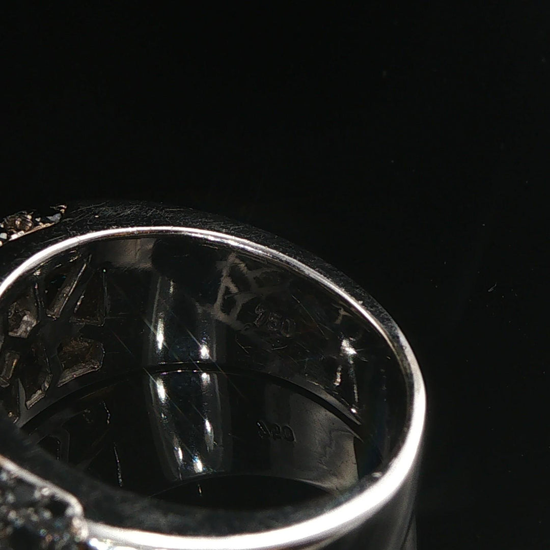 18k White Gold 2.10cttw Black and White Diamond Heavy Band Ring Size 6.5