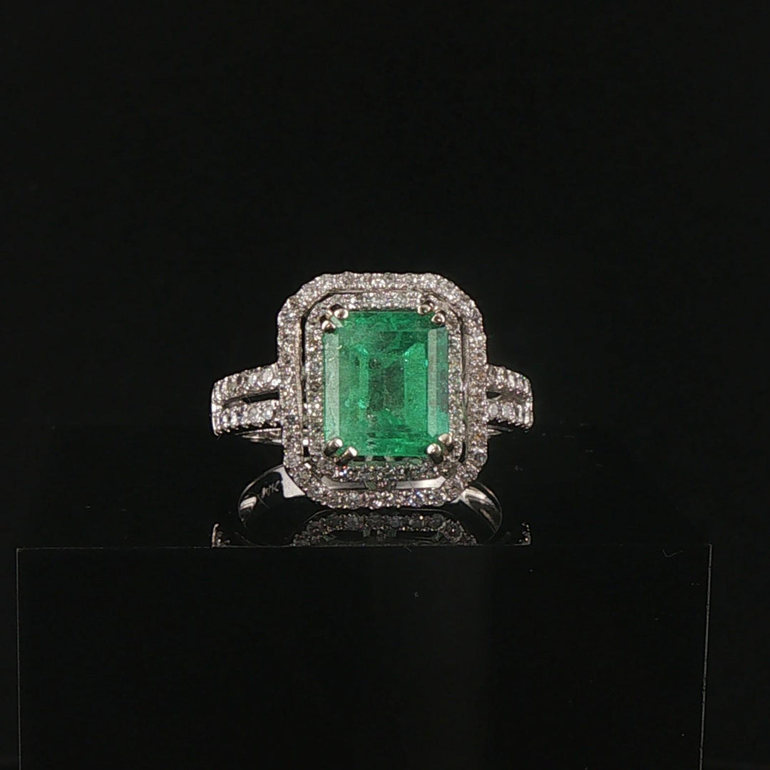 14k White Gold 2.95ct Natural Emerald and Diamond Halo Ring Size 7