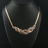 14k Yellow Gold and 1.50cttw Diamond Pendant Herringbone Link Necklace Italy 18"