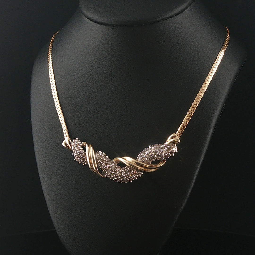 14k Yellow Gold and 1.50cttw Diamond Pendant Herringbone Link Necklace Italy 18"