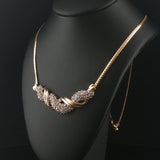 14k Yellow Gold and 1.50cttw Diamond Pendant Herringbone Link Necklace Italy 18"
