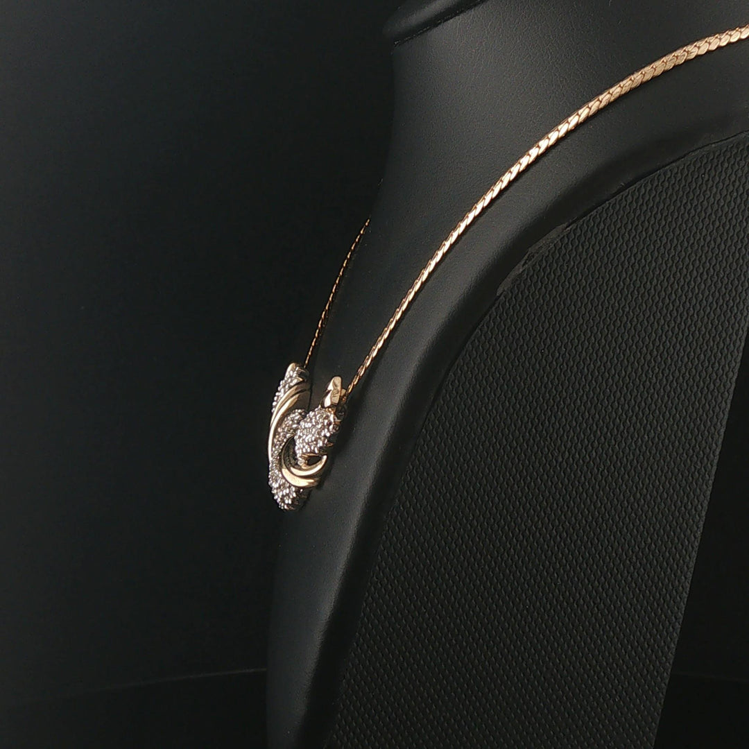 14k Yellow Gold and 1.50cttw Diamond Pendant Herringbone Link Necklace Italy 18"