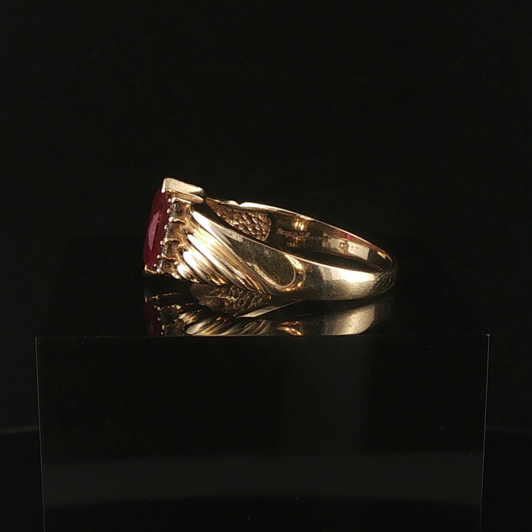 14k Yellow Gold Ruby and Diamond Vintage Band Ring Size 9.5