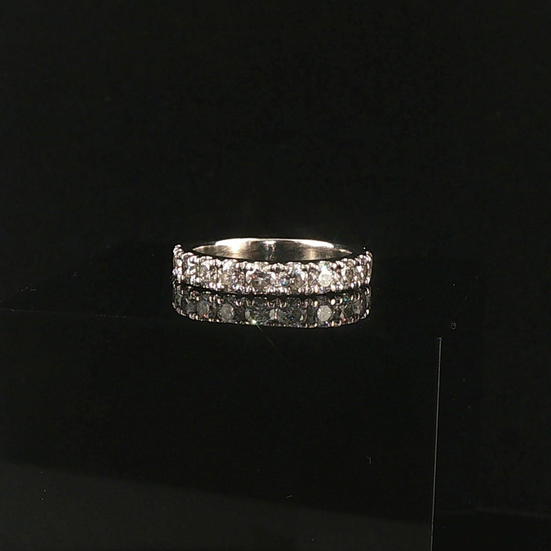 14k White Gold and 1cttw Diamond Half Eternity Band Ring Size 4.5
