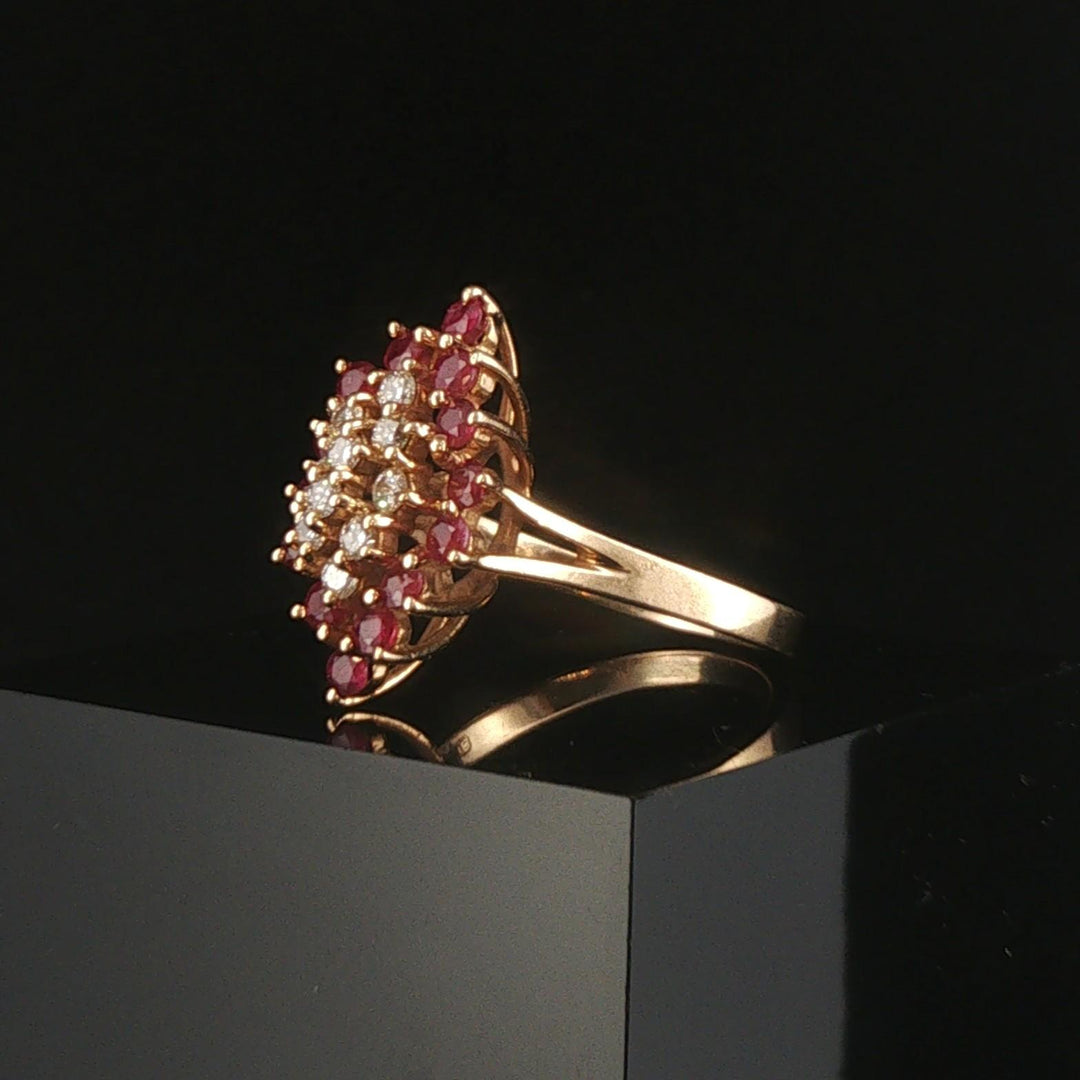 14k Yellow Gold Ruby and Diamond Vintage Cluster Ring Size 8