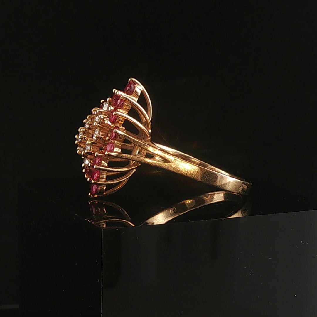 14k Yellow Gold Ruby and Diamond Vintage Cluster Ring Size 8