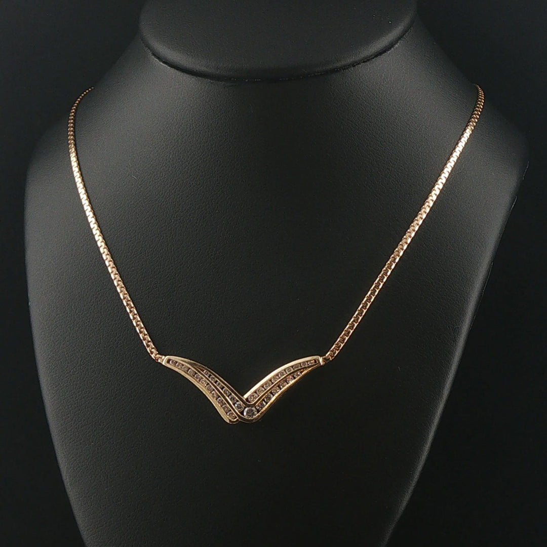 14k Yellow Gold and 0.50cttw Diamond V Pendant UnoAerre Necklace Italy 16.5"