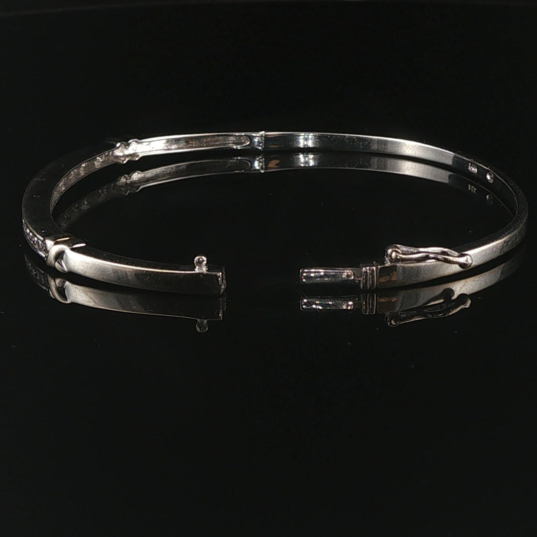 14k White Gold and 0.50cttw Channel Set Diamond Bangle Bracelet 6.75"
