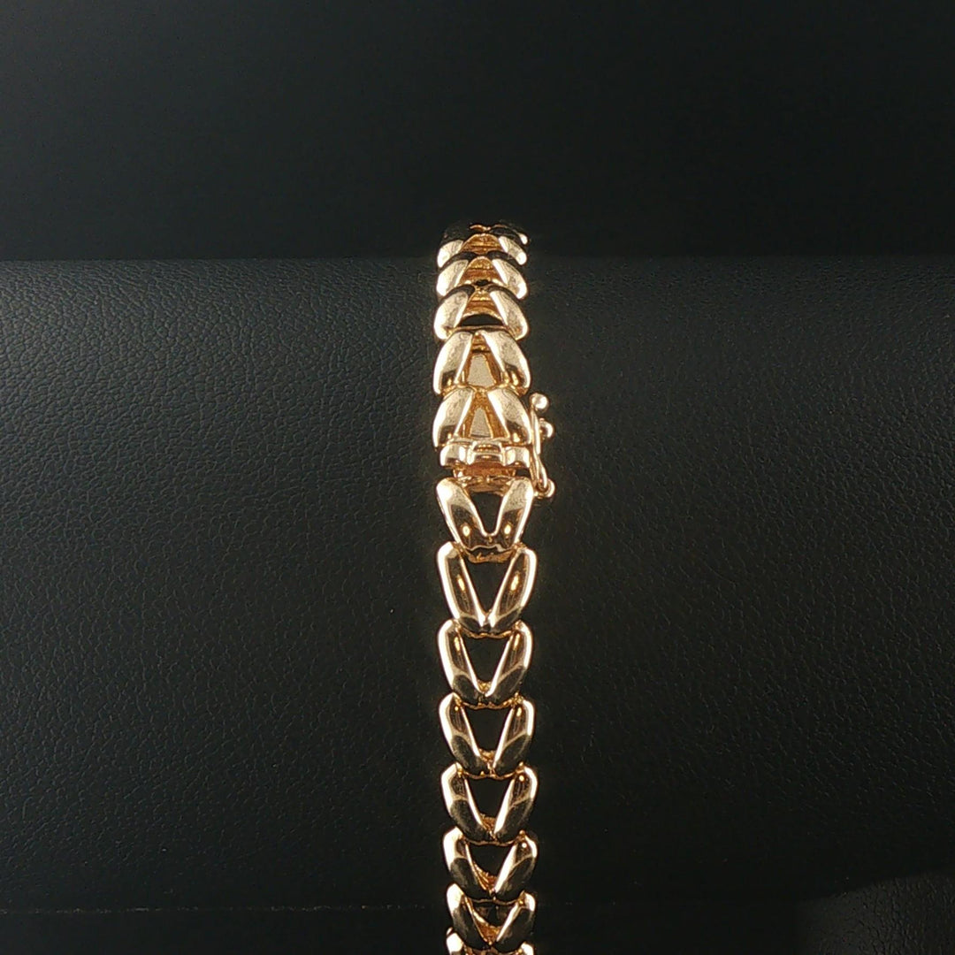 14k Yellow Gold and 0.50cttw Diamond Ladies Fancy V Link Bracelet 7"