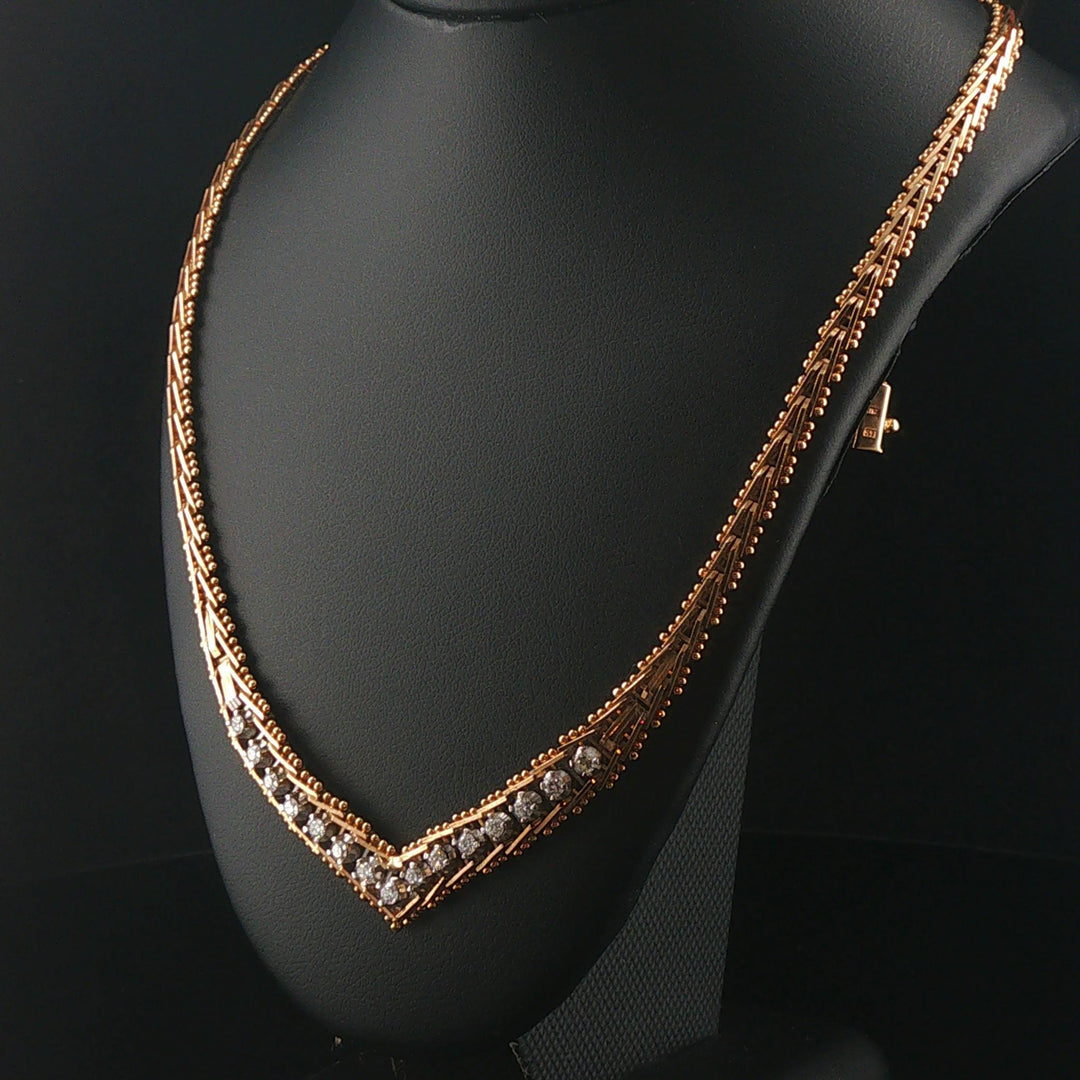 14k Yellow Gold and 0.50cttw Diamond Vintage Beaded Bar Link V Necklace 16"