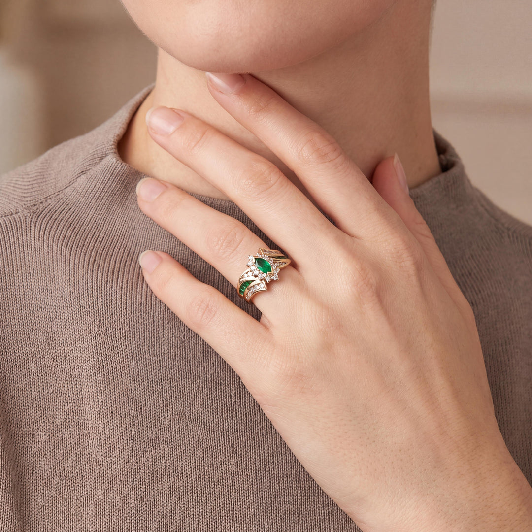 14k Yellow Gold Emerald and Diamond Ladies Fancy Ring Size 8.5