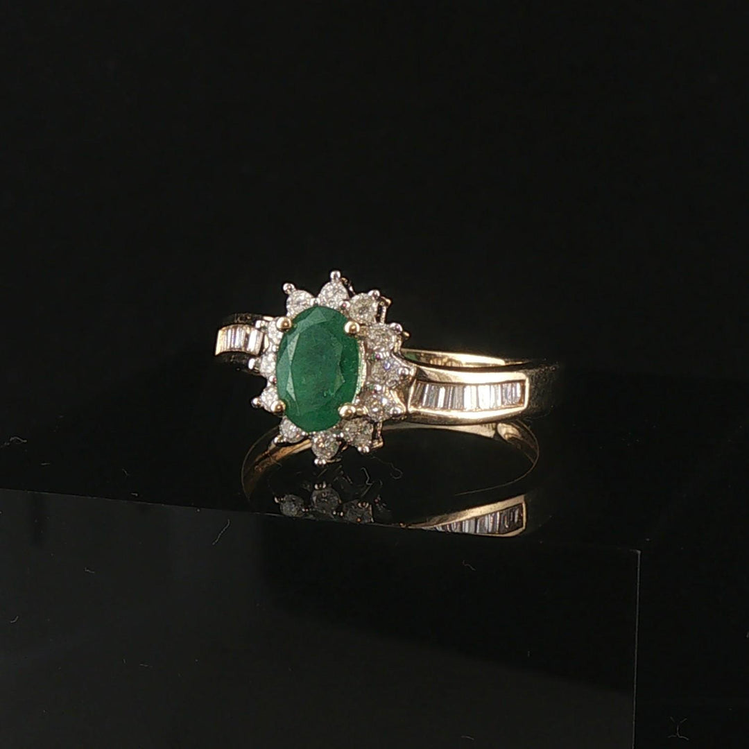 14k Yellow Gold Emerald and Diamond Halo Ladies Ring Size 8