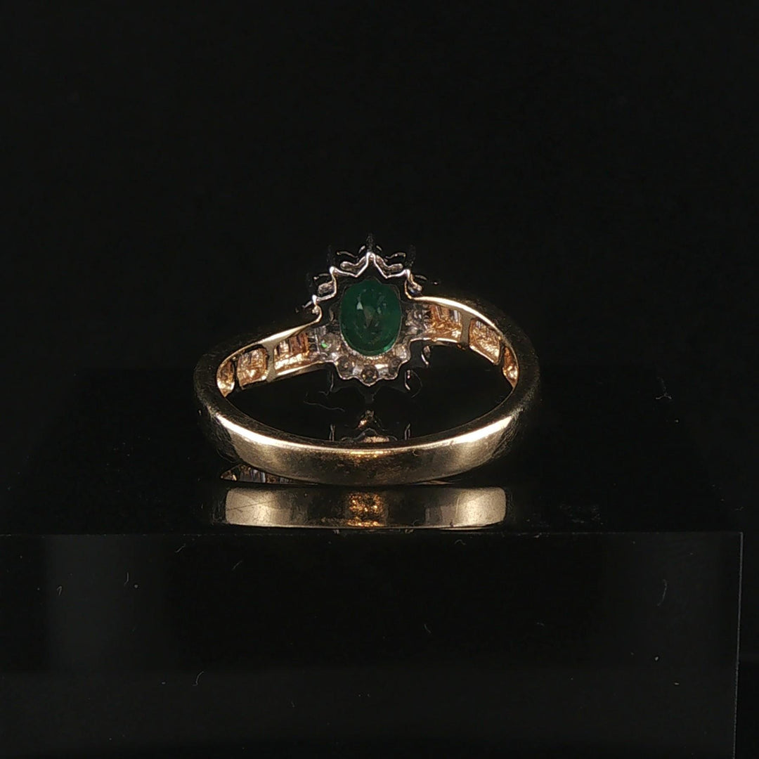 14k Yellow Gold Emerald and Diamond Halo Ladies Ring Size 8