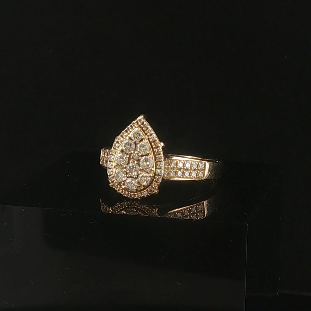 14k Yellow Gold and 0.50cttw Diamond Pear Shaped Cluster Ring Size 7
