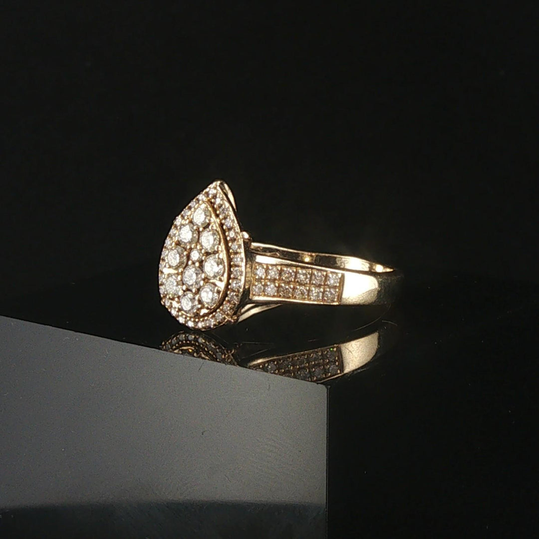 14k Yellow Gold and 0.50cttw Diamond Pear Shaped Cluster Ring Size 7