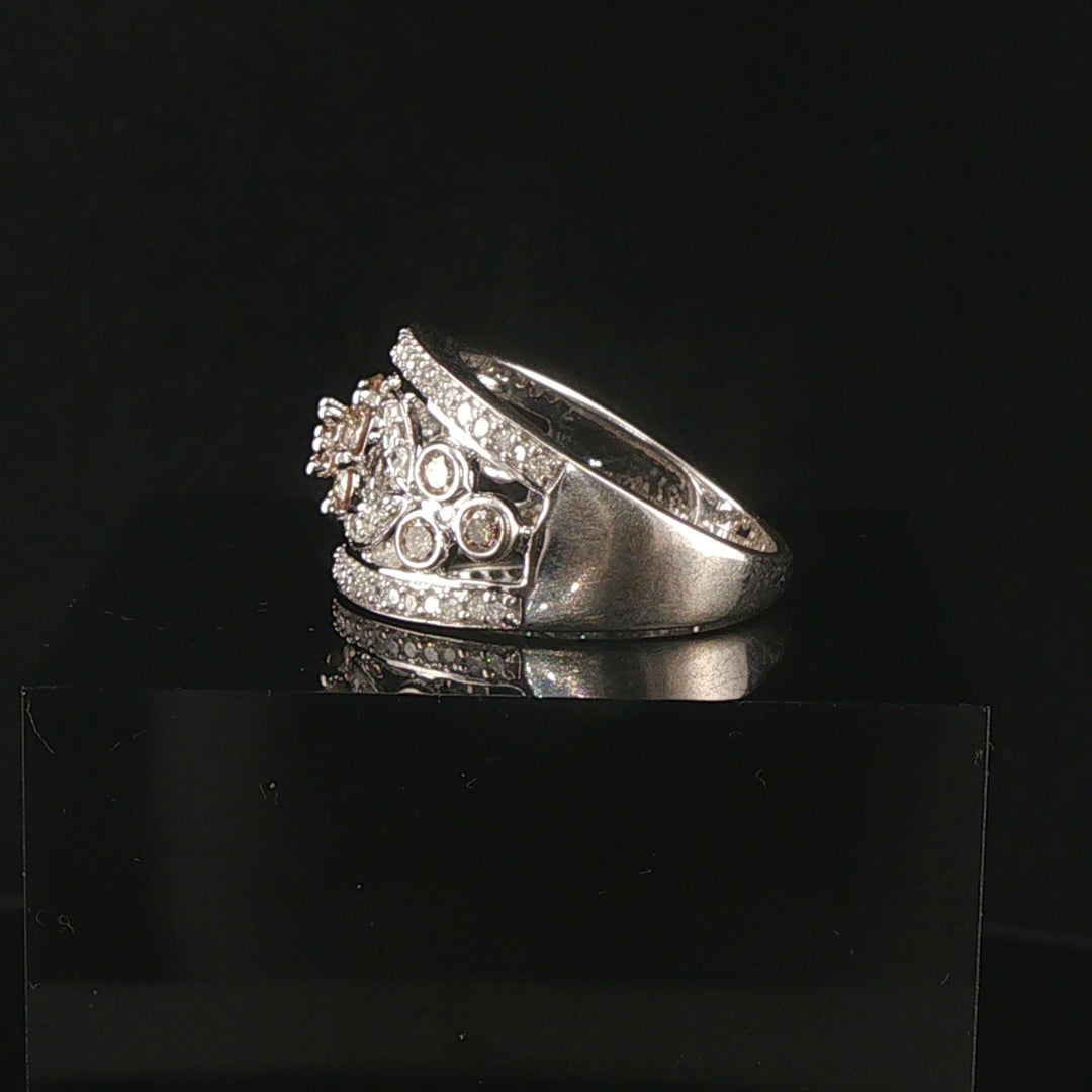 14k White Gold 1cttw White and Champagne Diamond Floral Band Ring Size 6