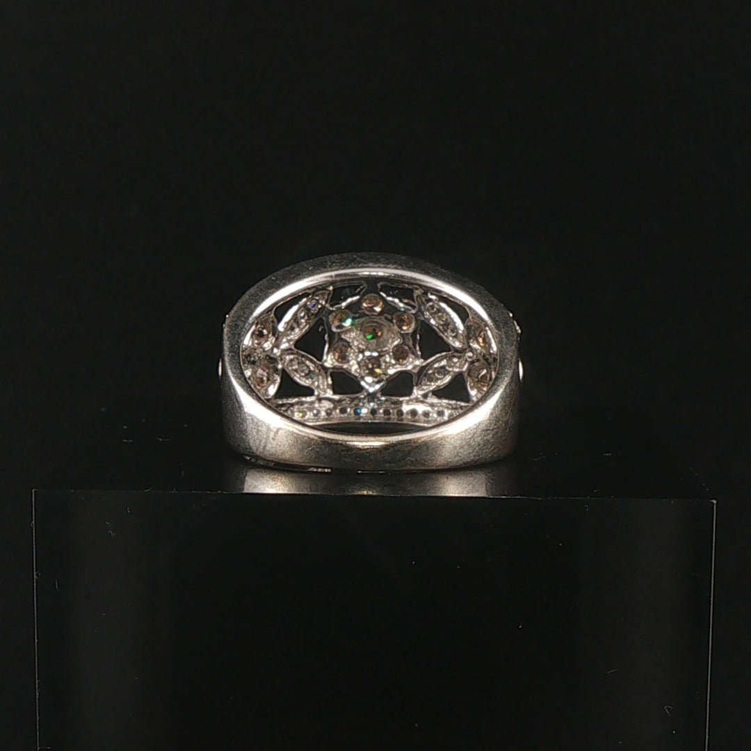 14k White Gold 1cttw White and Champagne Diamond Floral Band Ring Size 6