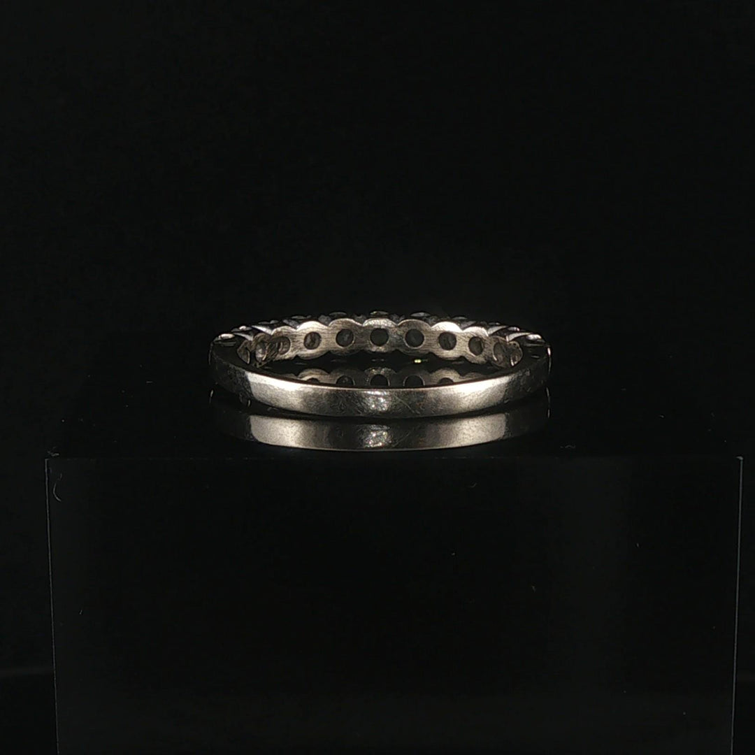 14k White Gold and 1cttw Diamond Vintage Half Eternity Band Ring Size 8.5